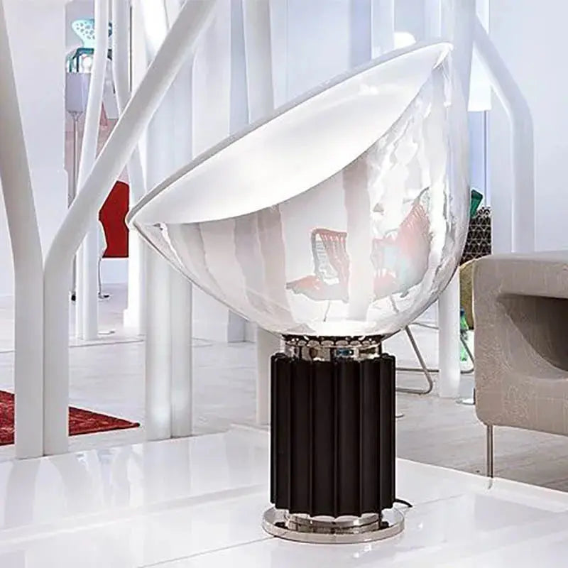 Halvard – Artistic Italian Glass LED Desk Lamp with Creative Design Kozyled